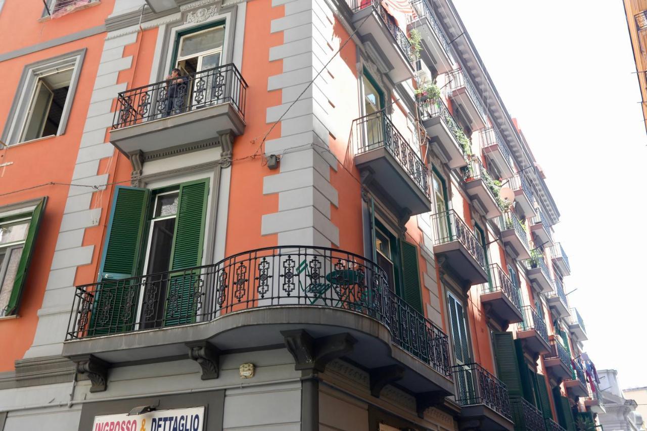 نابولي Macchiato Suites Boutique Guest House المظهر الخارجي الصورة