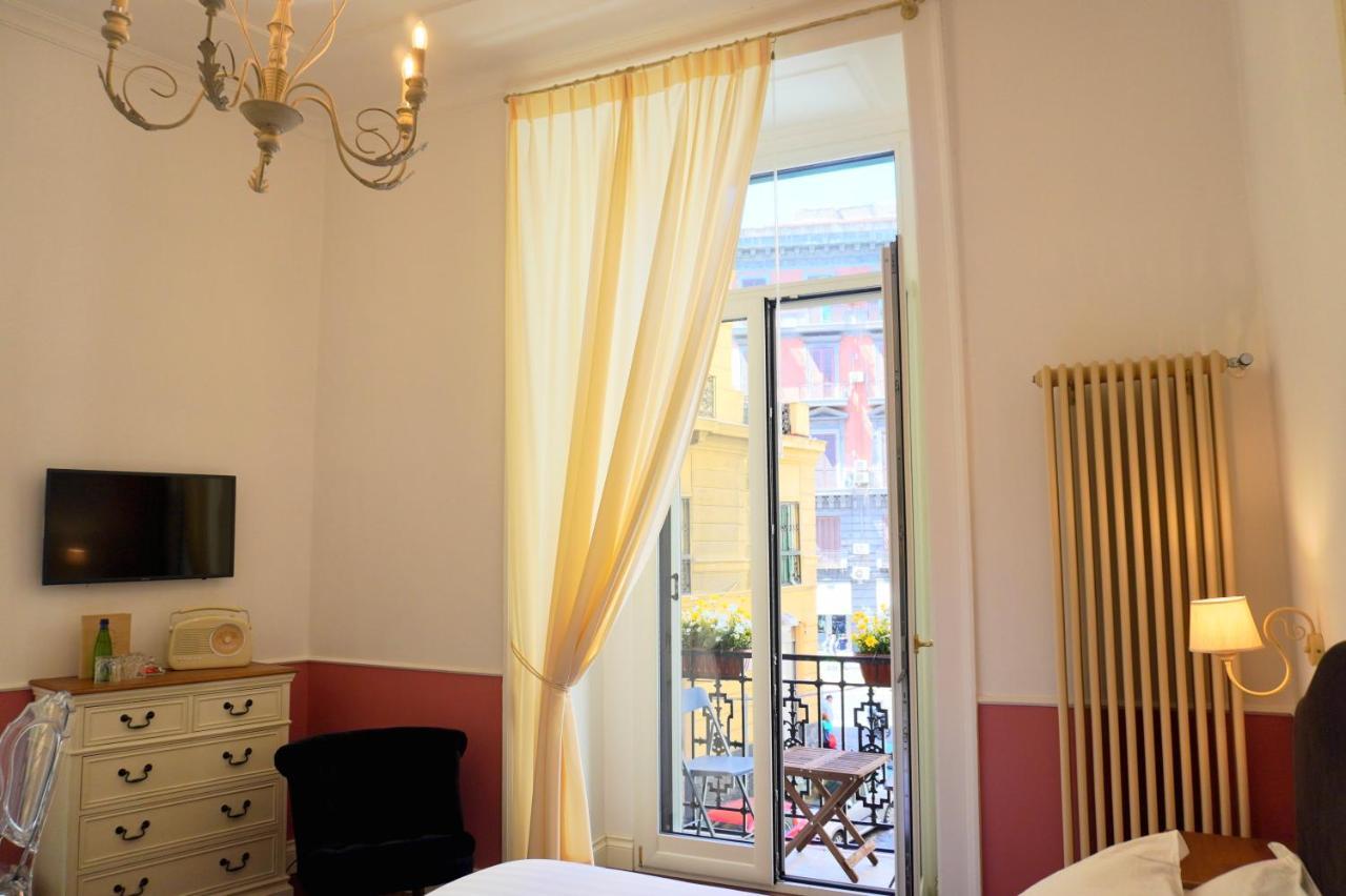 نابولي Macchiato Suites Boutique Guest House المظهر الخارجي الصورة