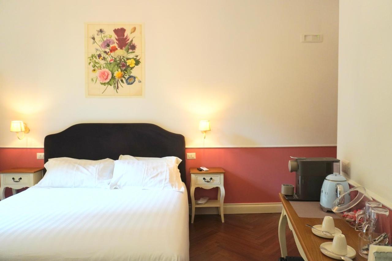 نابولي Macchiato Suites Boutique Guest House المظهر الخارجي الصورة