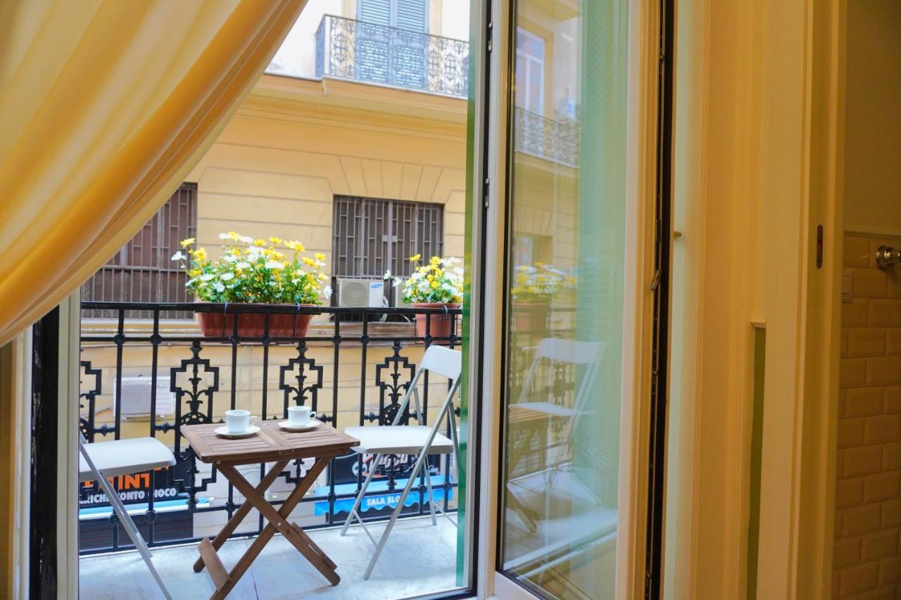 نابولي Macchiato Suites Boutique Guest House المظهر الخارجي الصورة