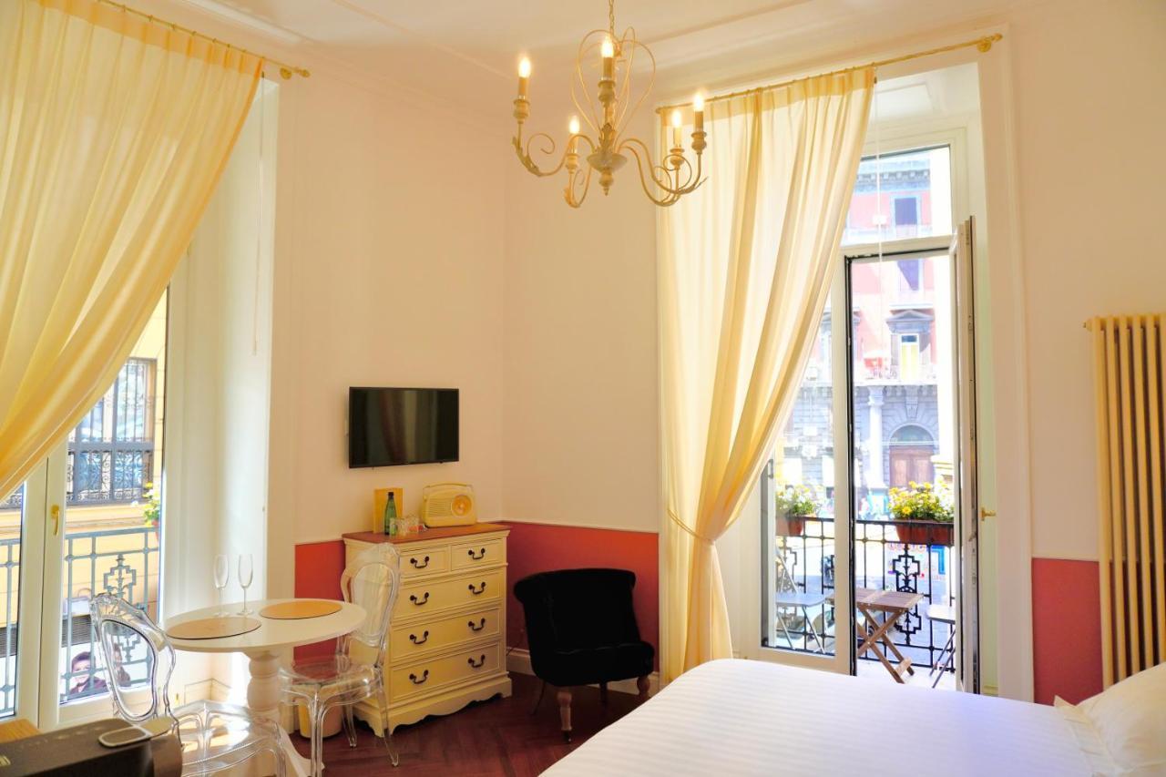 نابولي Macchiato Suites Boutique Guest House المظهر الخارجي الصورة