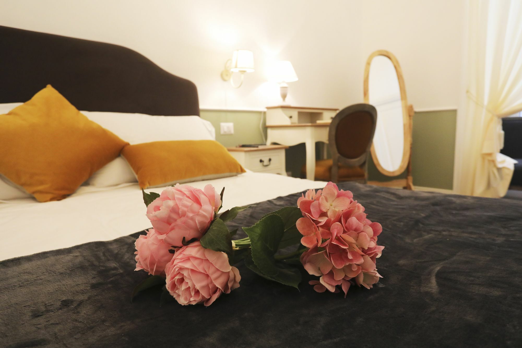 نابولي Macchiato Suites Boutique Guest House المظهر الخارجي الصورة